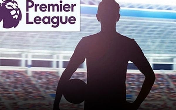 Quay lén cờ nhíp s:e::::x, cầu thủ Premier League bị b:ắt ngay trên sân tập